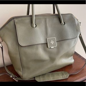 Tory Burch Clara Large Leather Crossbody Handbag in Green Khaki